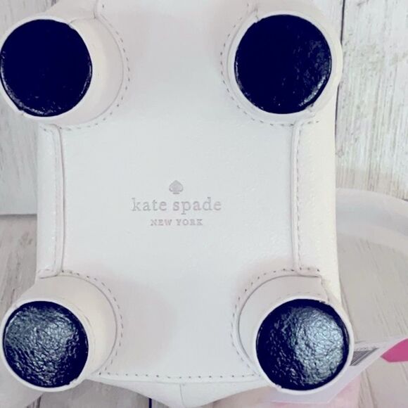 KATE SPADE NWT ARTIC FRIENDS POLAR BEAR CROSSBODY BAG CLUTCH LEATHER - Picture 11 of 11